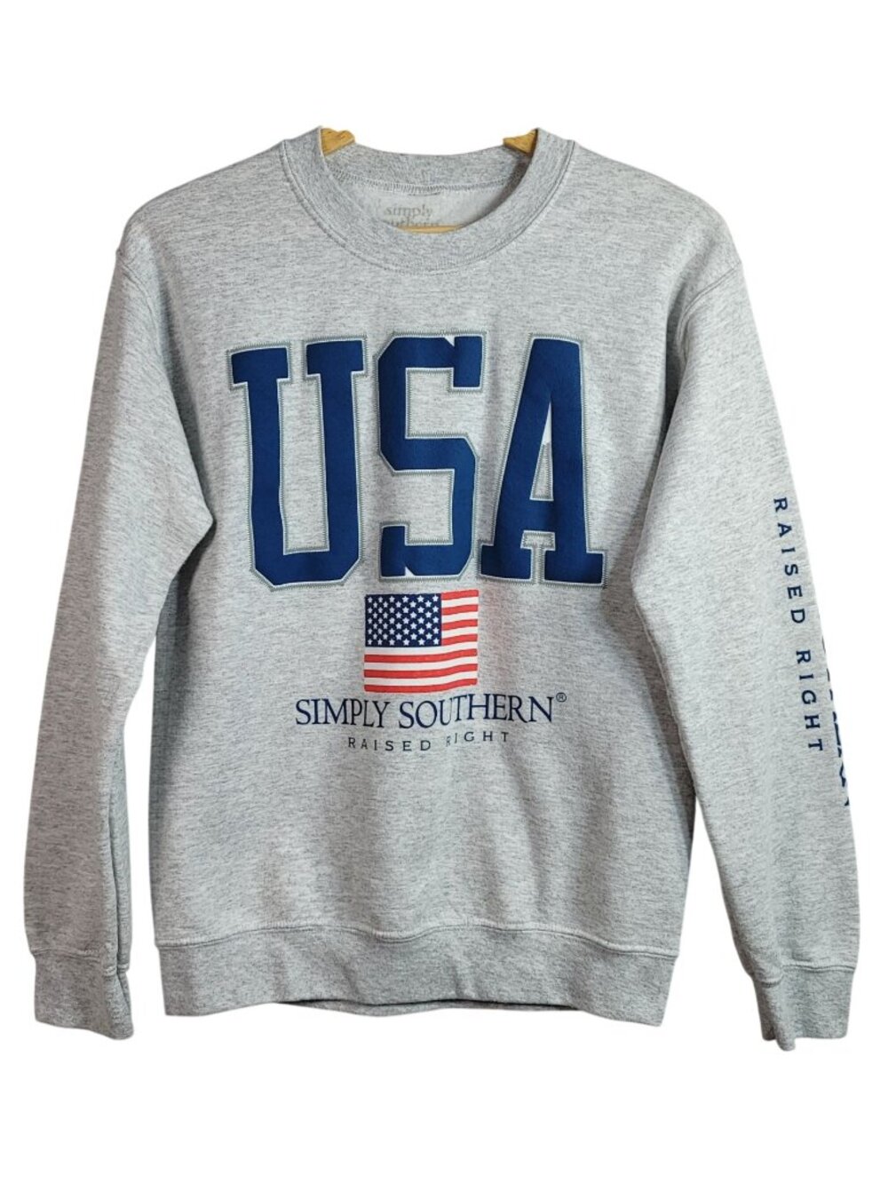 Simply Southern USA Raised Right Sweatshirt Gray Small Pullover Long Sleeve Flag